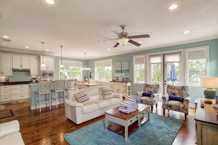 ISLAND ESCAPE - Residential Lease