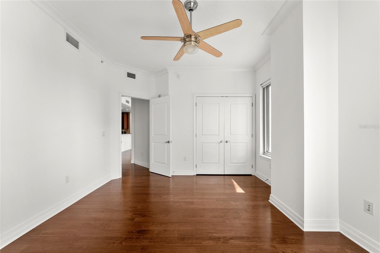 TOWERS OF CHANNELSIDE CONDOMIN - Residential Lease