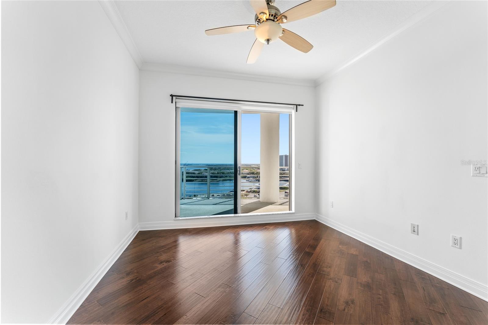 TOWERS OF CHANNELSIDE CONDOMIN - Residential Lease