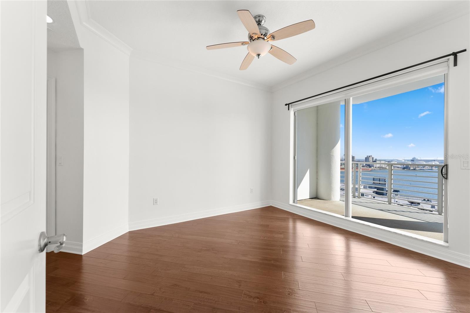 TOWERS OF CHANNELSIDE CONDOMIN - Residential Lease