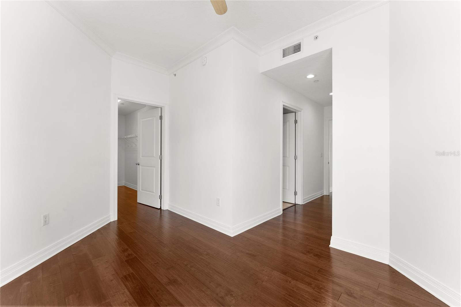 TOWERS OF CHANNELSIDE CONDOMIN - Residential Lease