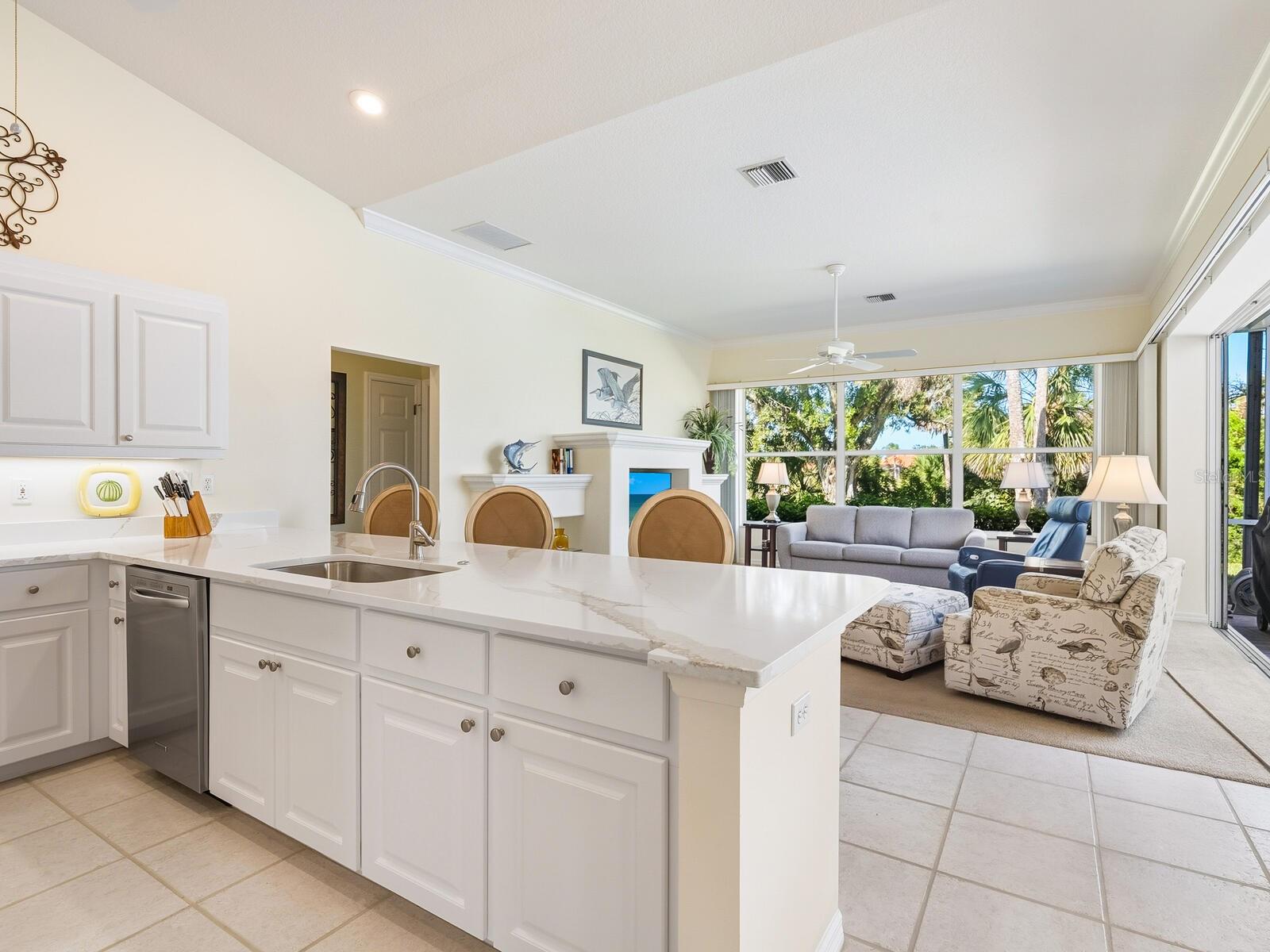 SAWGRASS - Residential