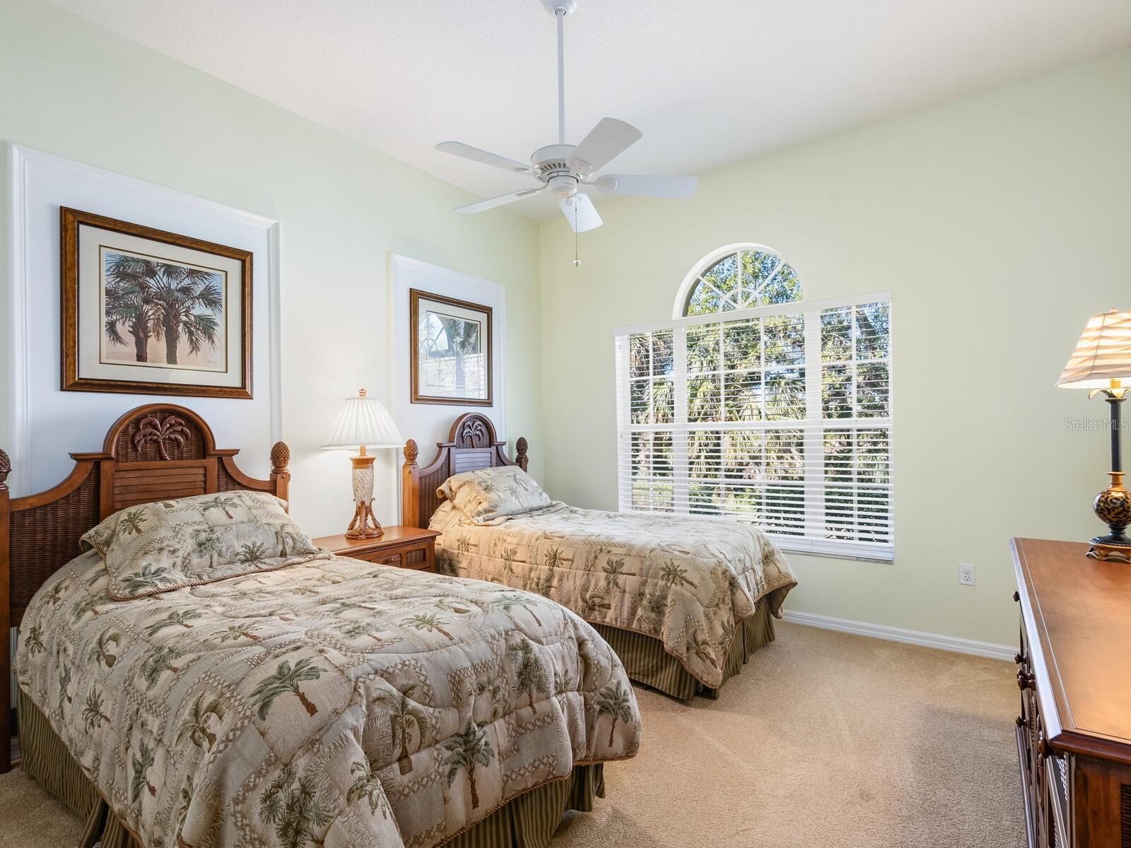 SAWGRASS - Residential