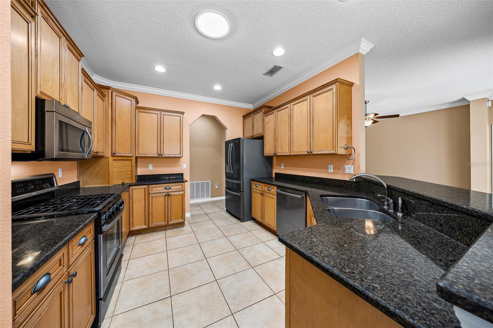 CANDLER HILLS UN E EAST - Residential