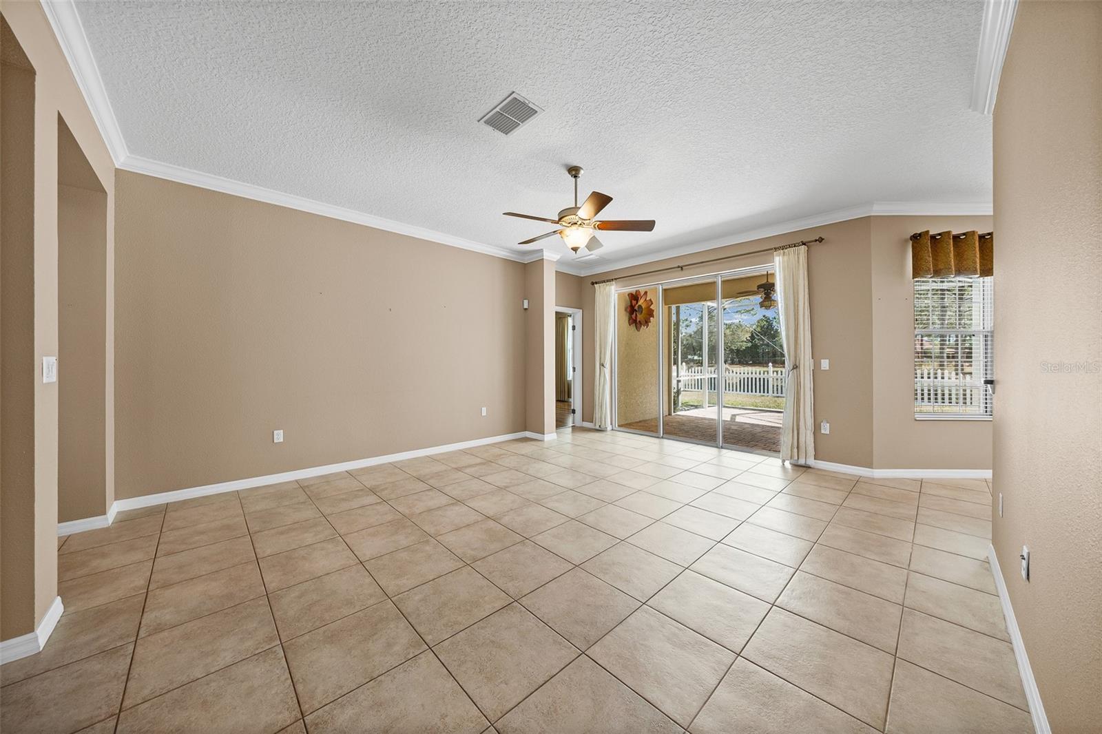 CANDLER HILLS UN E EAST - Residential