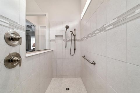 Tiny photo for 8828 SW 61st Loop, Ocala, FL 34481 (MLS # OM724560)