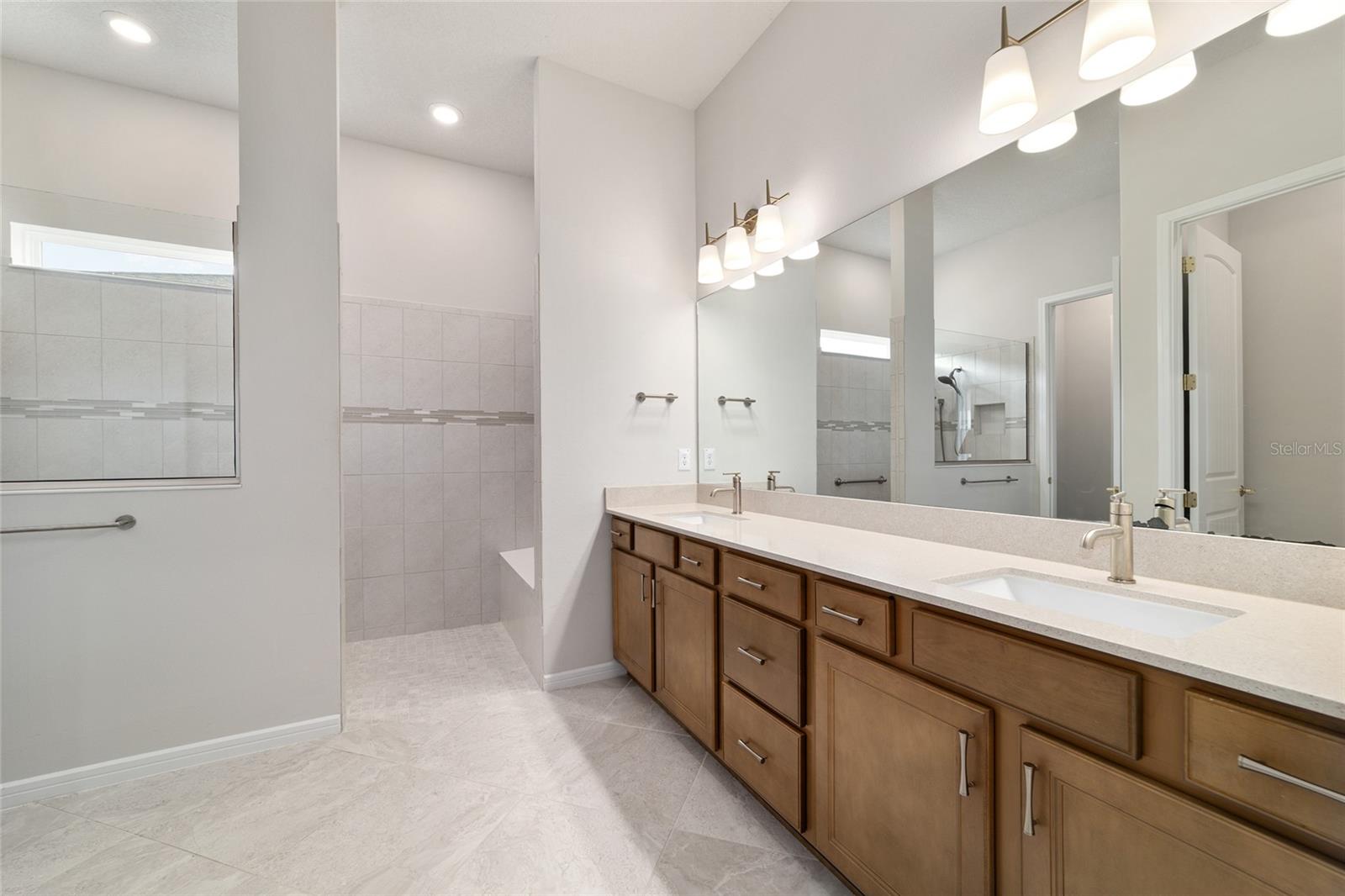 STONE CREEK - Residential