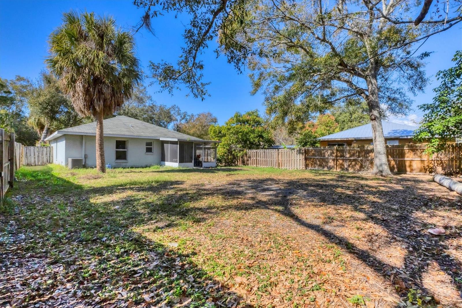 NORTH RIVERSIDE PARK - Residential