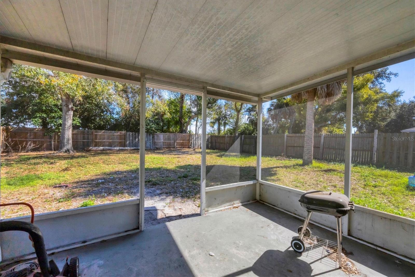 NORTH RIVERSIDE PARK - Residential