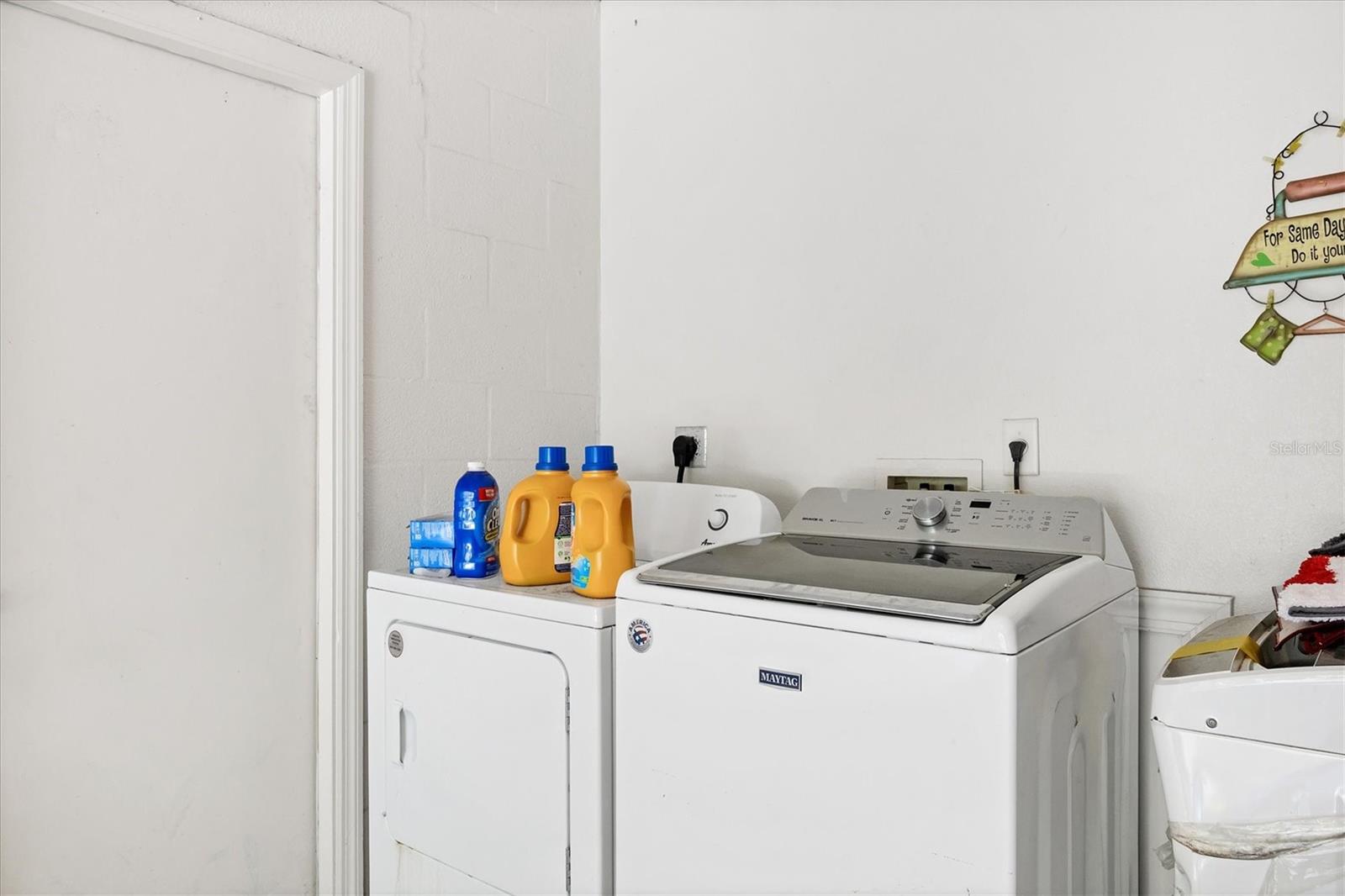 NORTH RIVERSIDE PARK - Residential