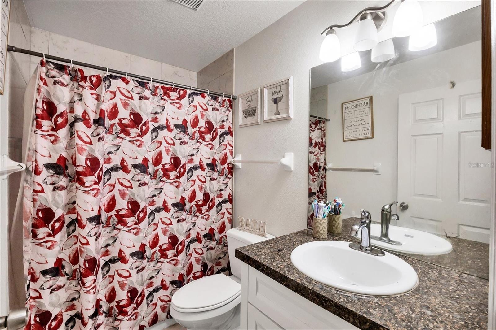 NORTH RIVERSIDE PARK - Residential