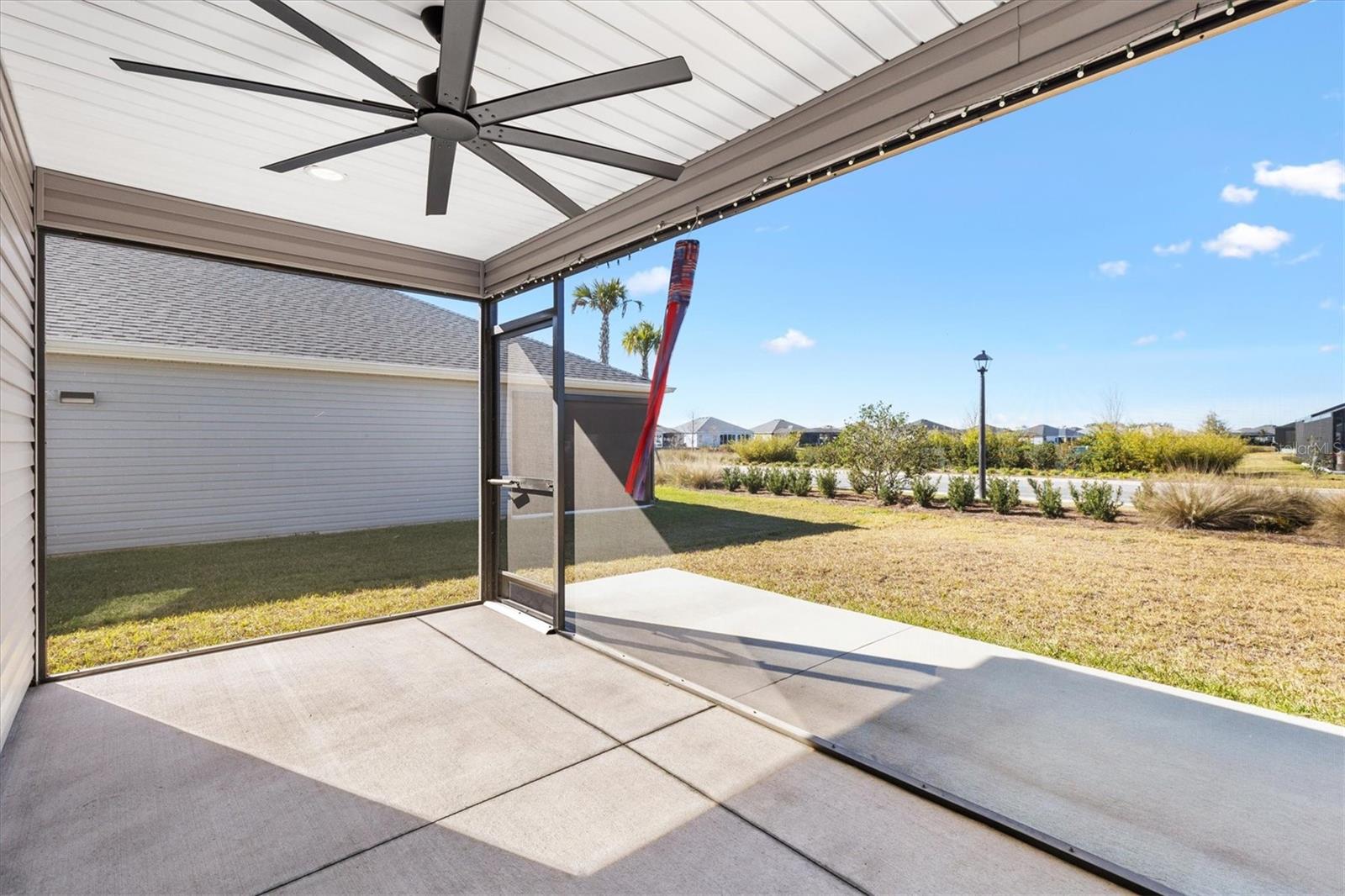 VILLAGES/SOUTHERN OAKS UN 221 - Residential