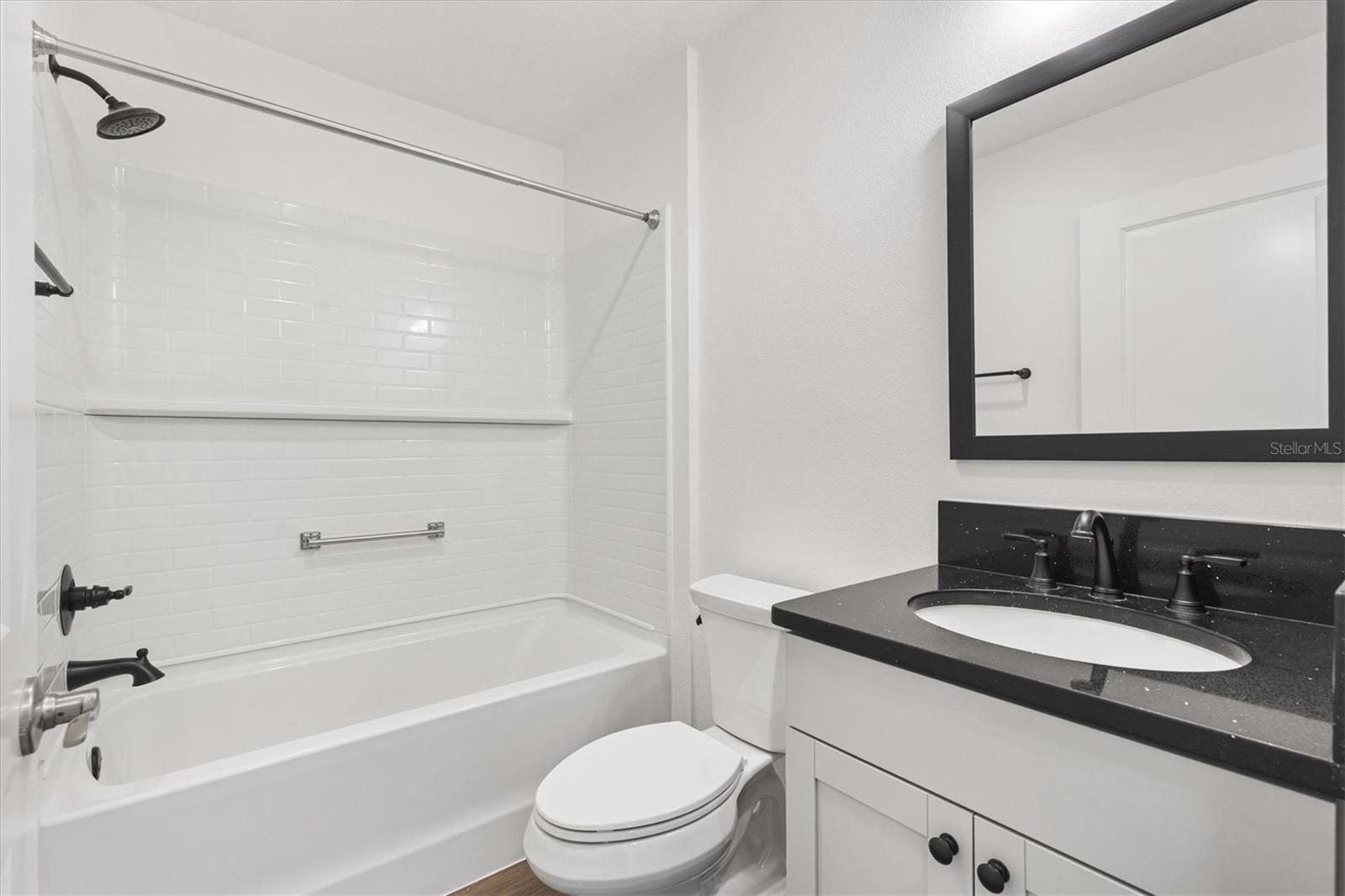 VILLAGES/SOUTHERN OAKS UN 221 - Residential