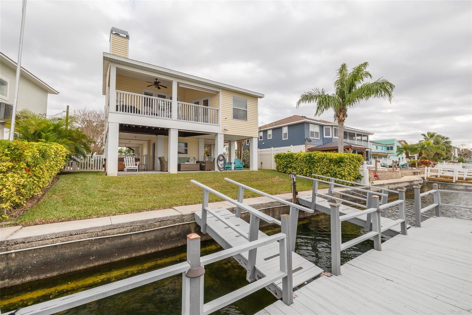 HERNANDO BEACH - Residential