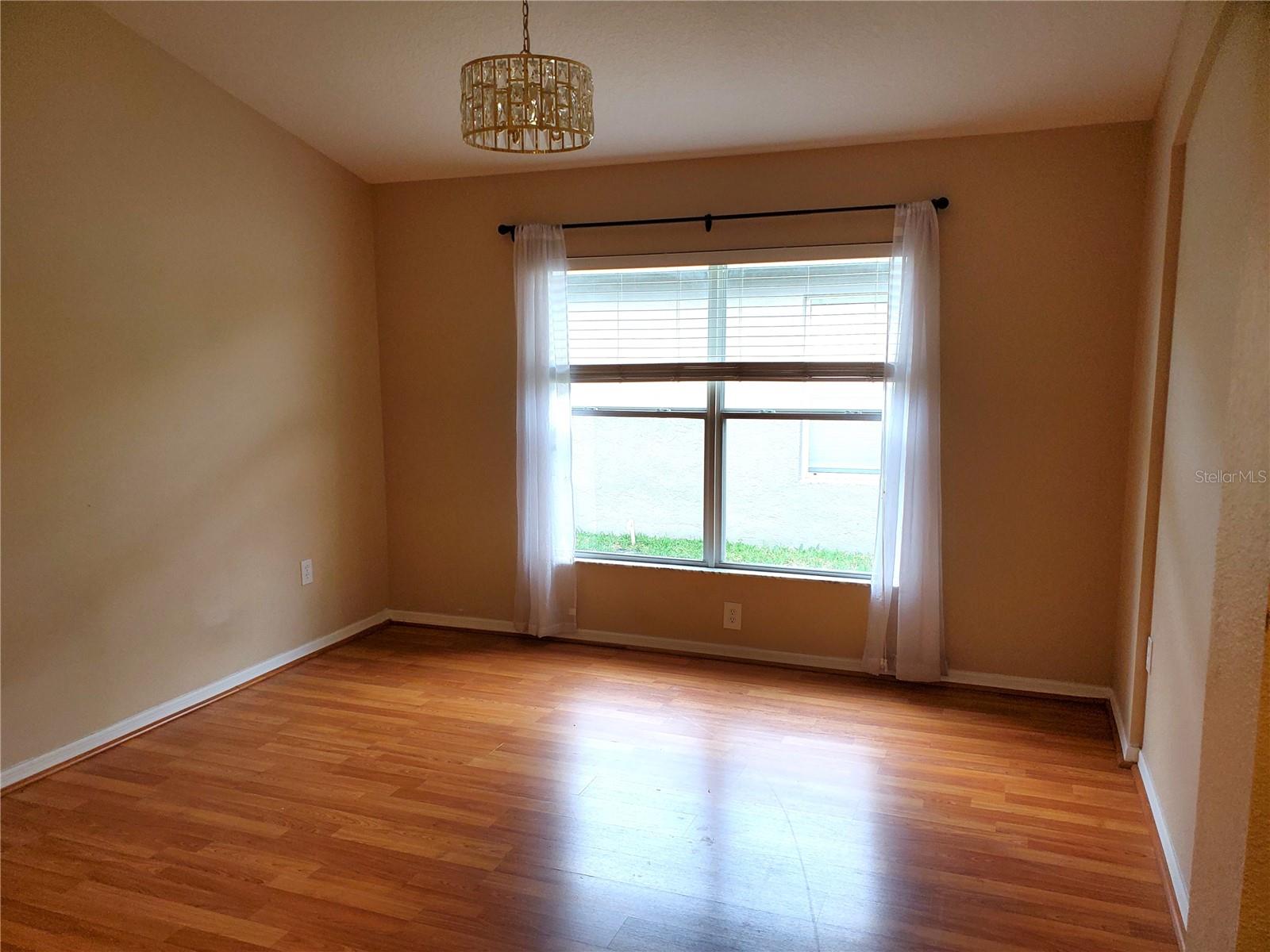 MEADOW POINTE 03 PRCL EE & HH - Residential Lease