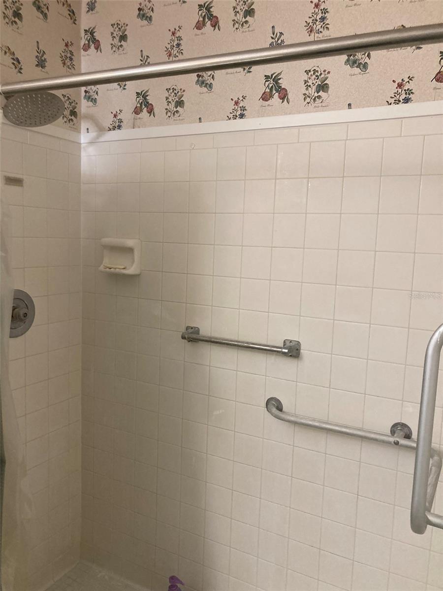 TERRACE PARK OF FIVE TOWNS - Residential