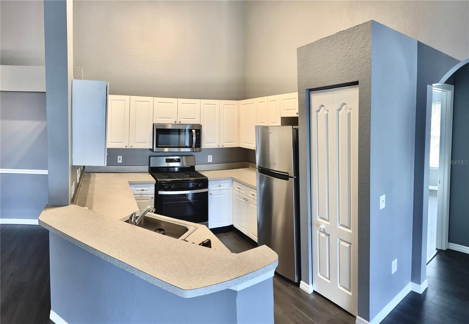 3361 S KIRKMAN ROAD 821