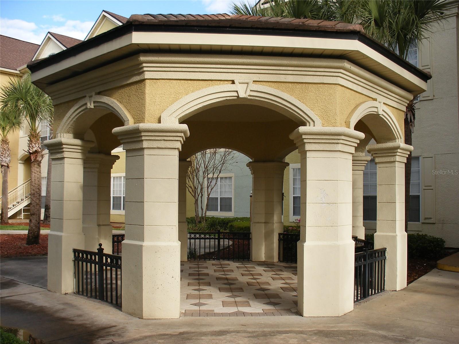 GRAND RESERVE AT KIRKMAN PARKE CONDO - Residential Lease