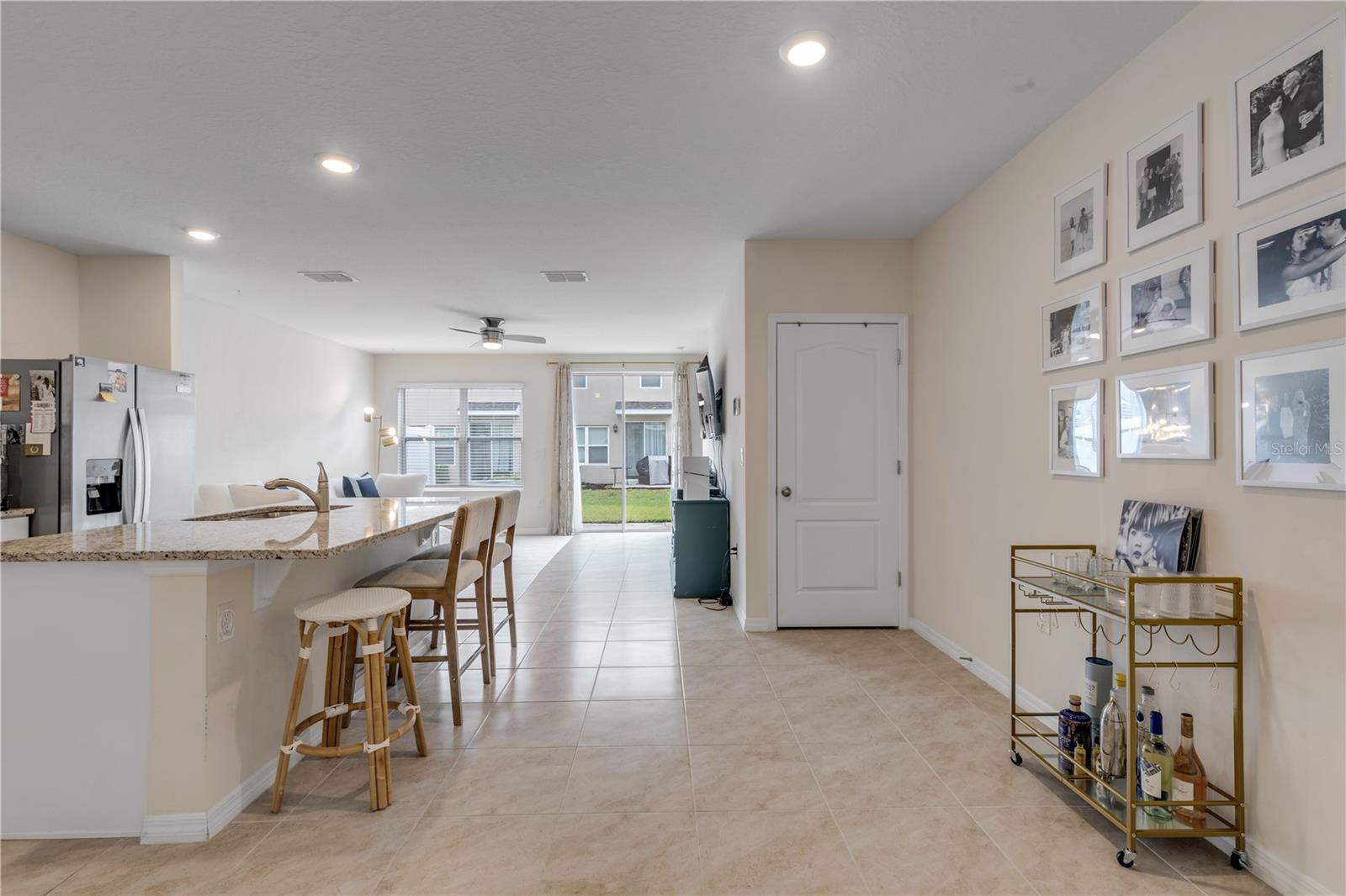 BELLA OAKS - Residential