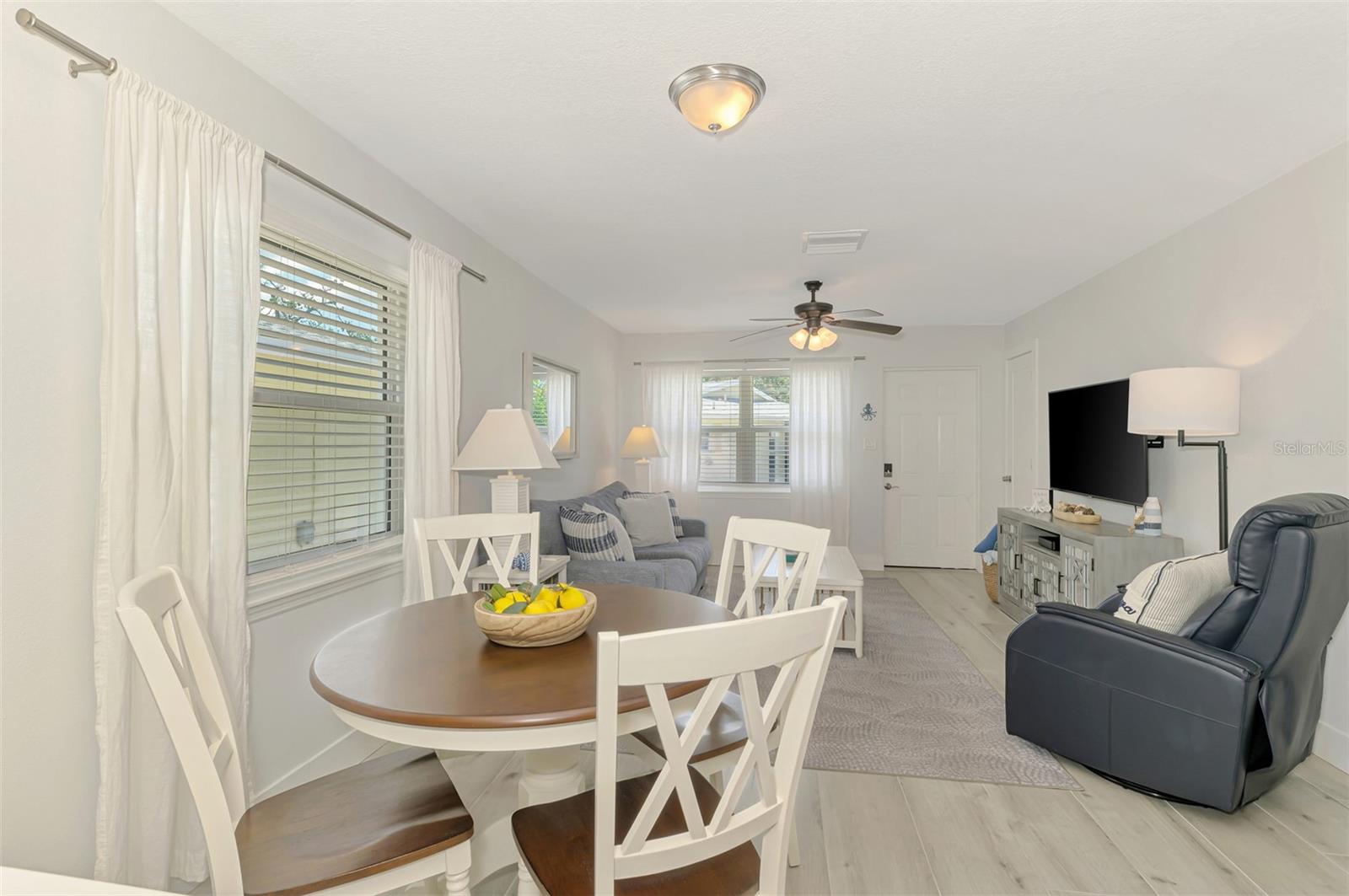 POLYNESIAN GARDENS - Residential Lease