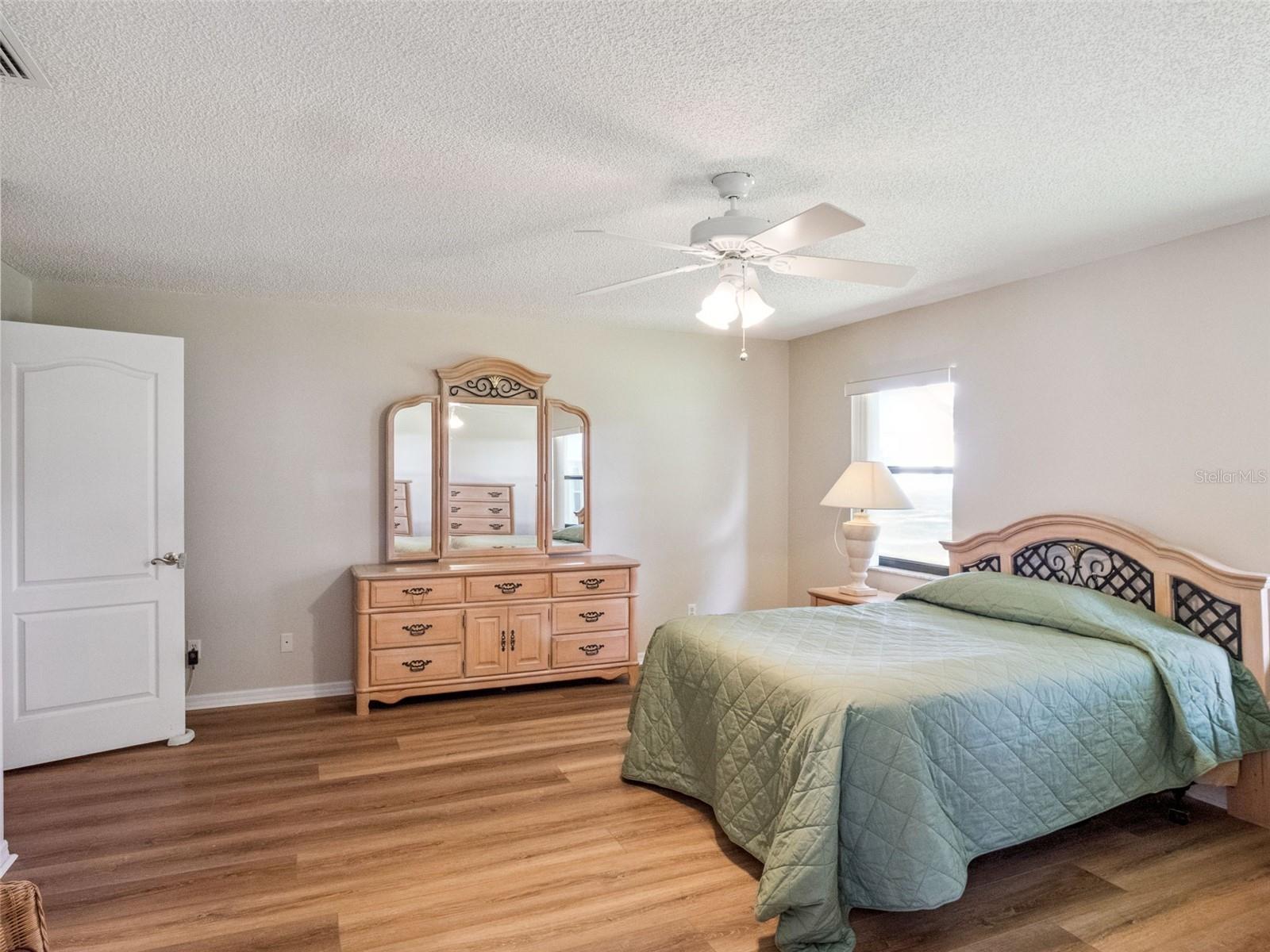 ROYAL HIGHLANDS PH 01 TR B LESS PT LYING W FOL - Residential