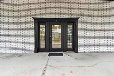 Tiny photo for 450 E Highway 50, Clermont, FL 34711 (MLS # O6408836)