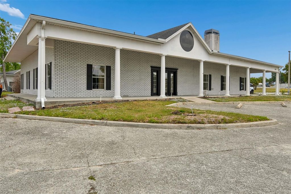 Photo of 450 E Highway 50, Clermont, FL 34711 (MLS # O6408836)