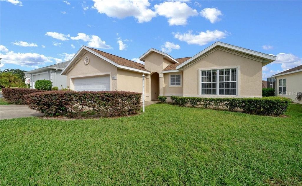 Photo of 17867 SE 115th Circle, Summerfield, FL 34491 (MLS # GC532918)