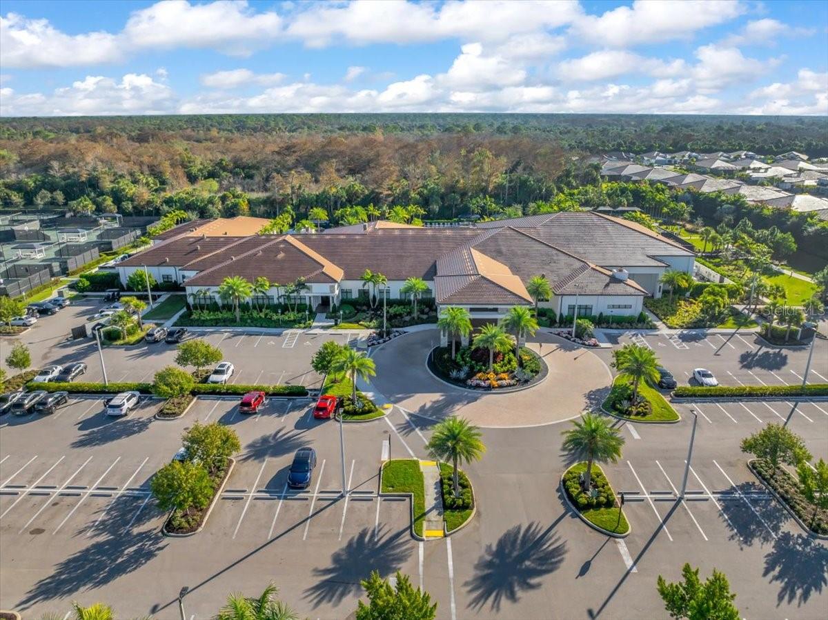 VALENCIA TRAILS - Residential