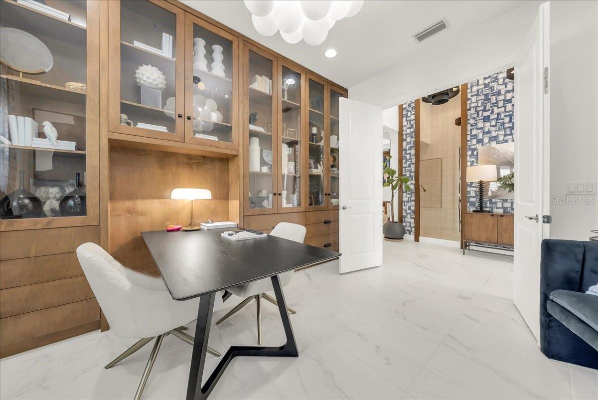 VALENCIA TRAILS - Residential