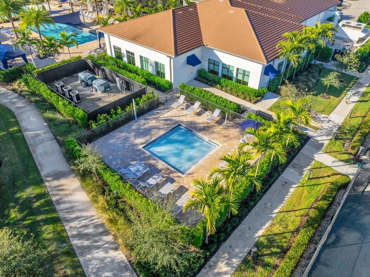 VALENCIA TRAILS - Residential