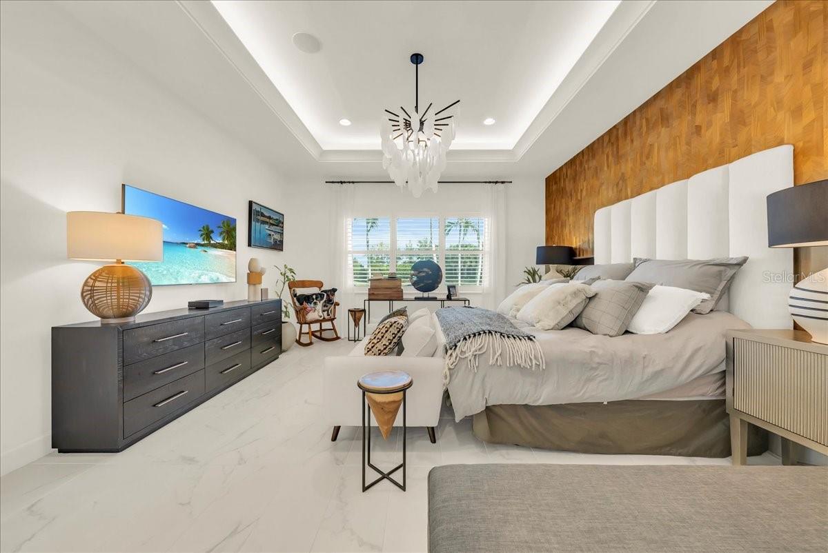 VALENCIA TRAILS - Residential