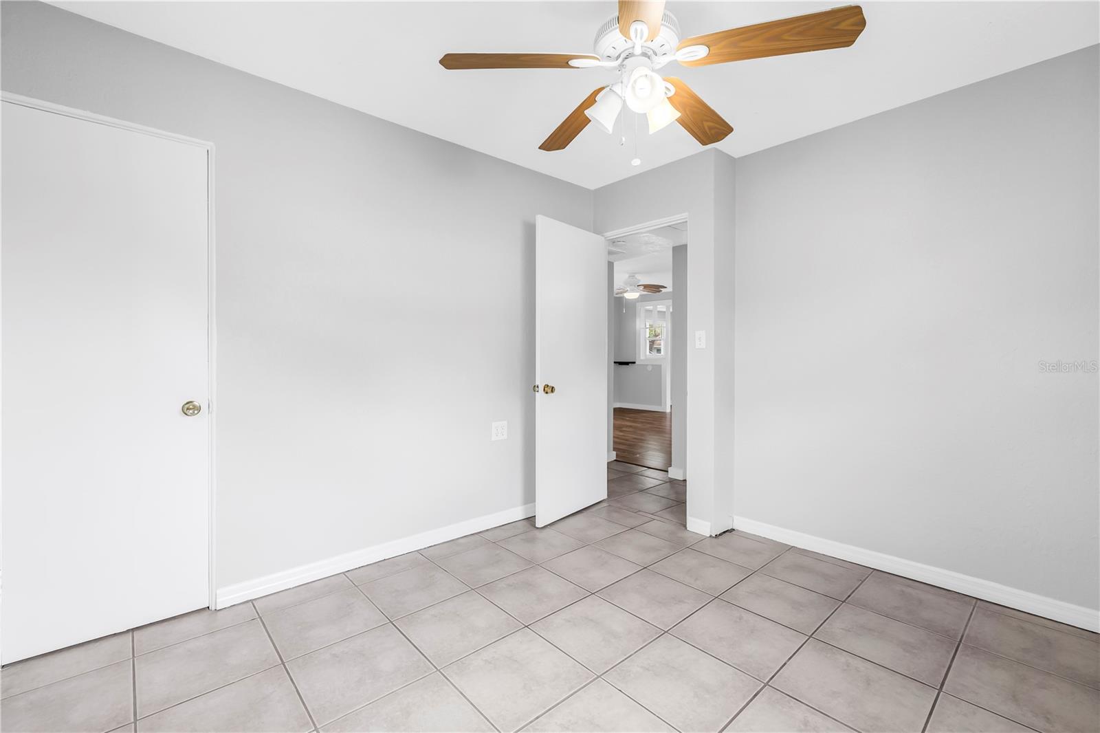 BIG ACRES - Residential