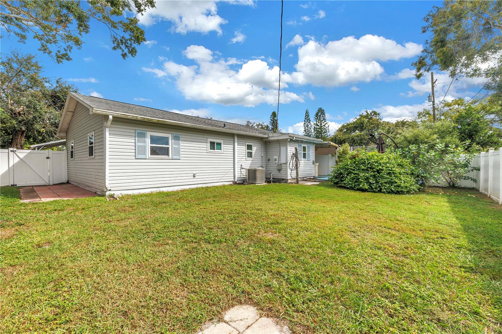 BIG ACRES - Residential