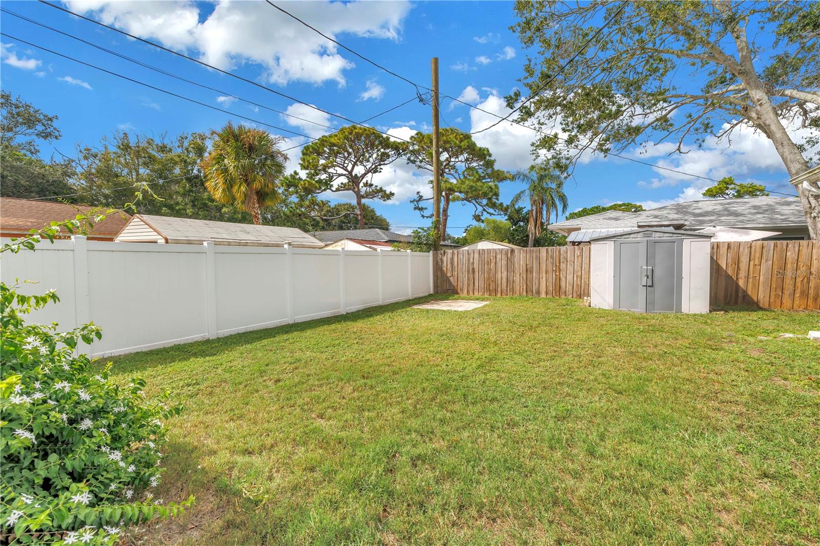 BIG ACRES - Residential
