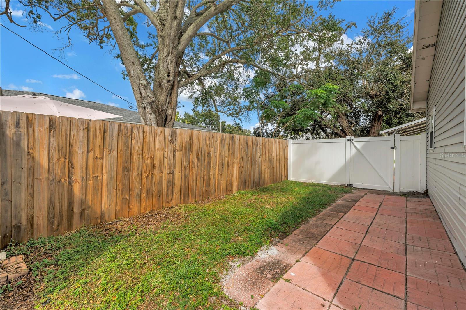BIG ACRES - Residential