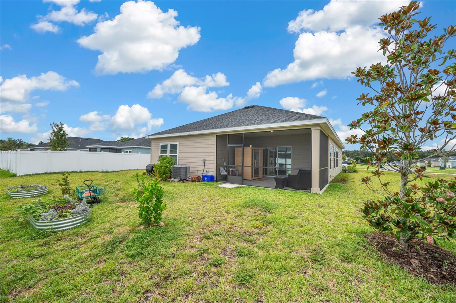 COUNTRY LANE ESTATES - Residential