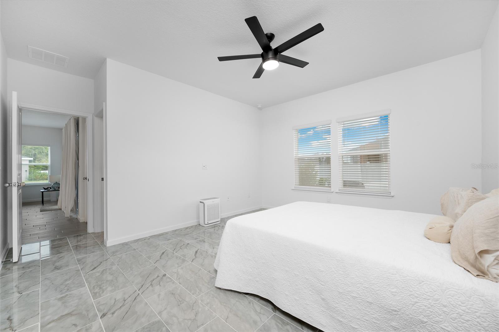 COUNTRY LANE ESTATES - Residential