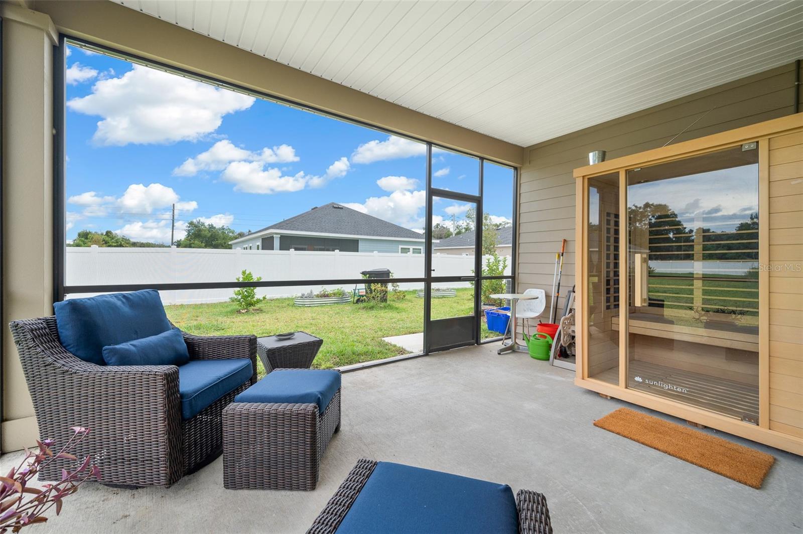 COUNTRY LANE ESTATES - Residential