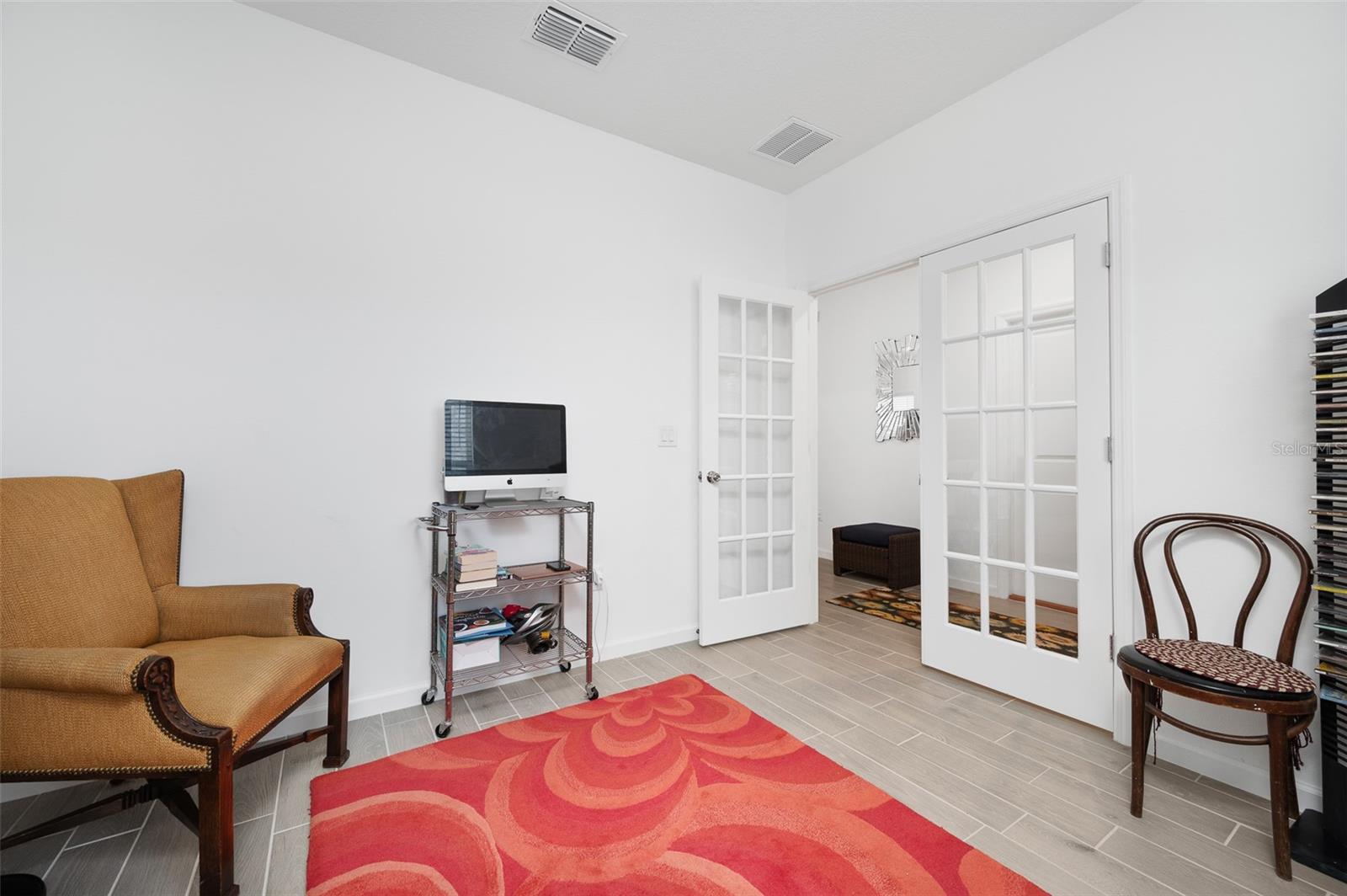 COUNTRY LANE ESTATES - Residential