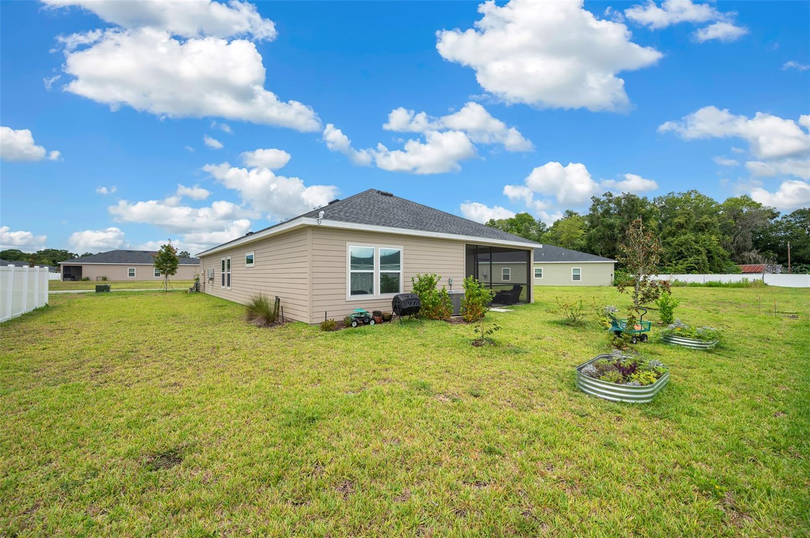 COUNTRY LANE ESTATES - Residential