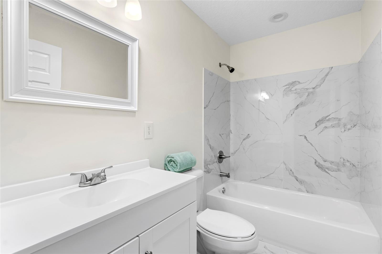 LAKE YALE COVE PH 01 - Residential Lease