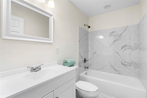 Tiny photo for 40026 County Road 452, Leesburg, FL 34788 (MLS # TB8458972)