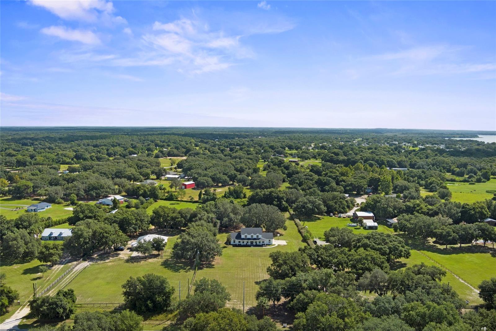 LAKE YALE COVE PH 01 - Residential Lease