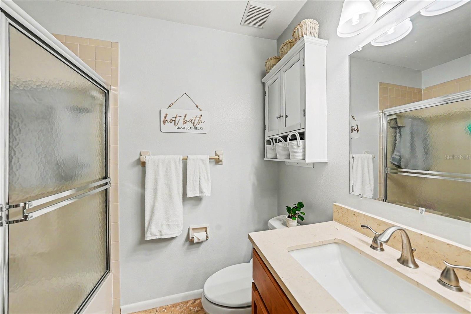 HILLSIDE CONDO - Residential