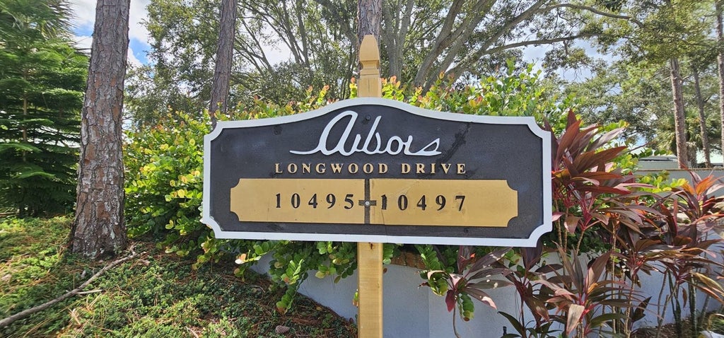 Photo of 10495 Longwood Drive, Largo, FL 33777 (MLS # TB8553149)