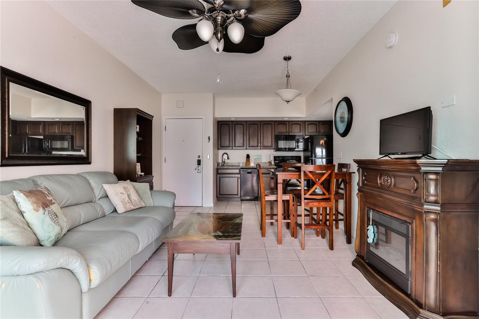 Coconut Palms Beach 02 Ph 04 - Residential