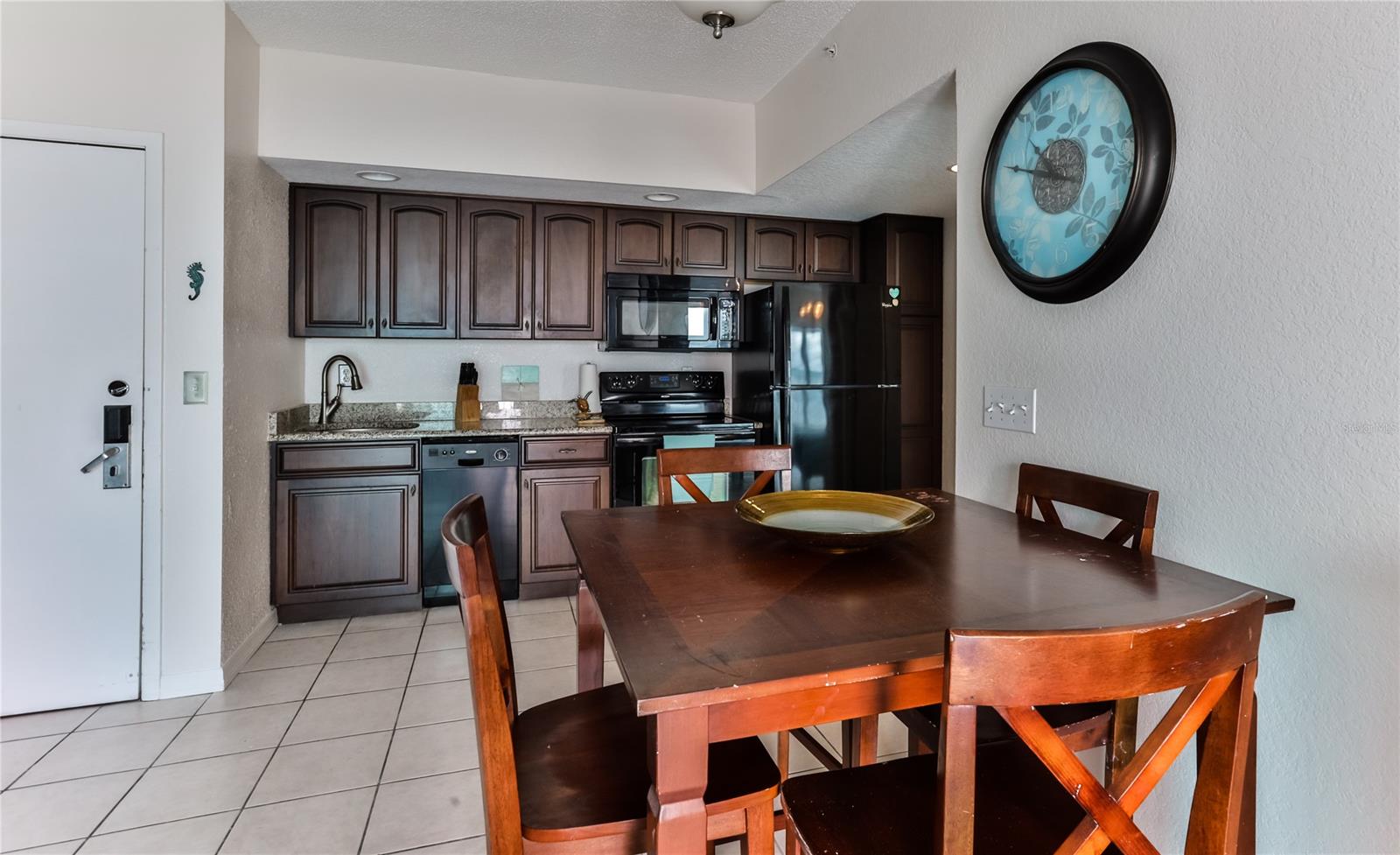 Coconut Palms Beach 02 Ph 04 - Residential