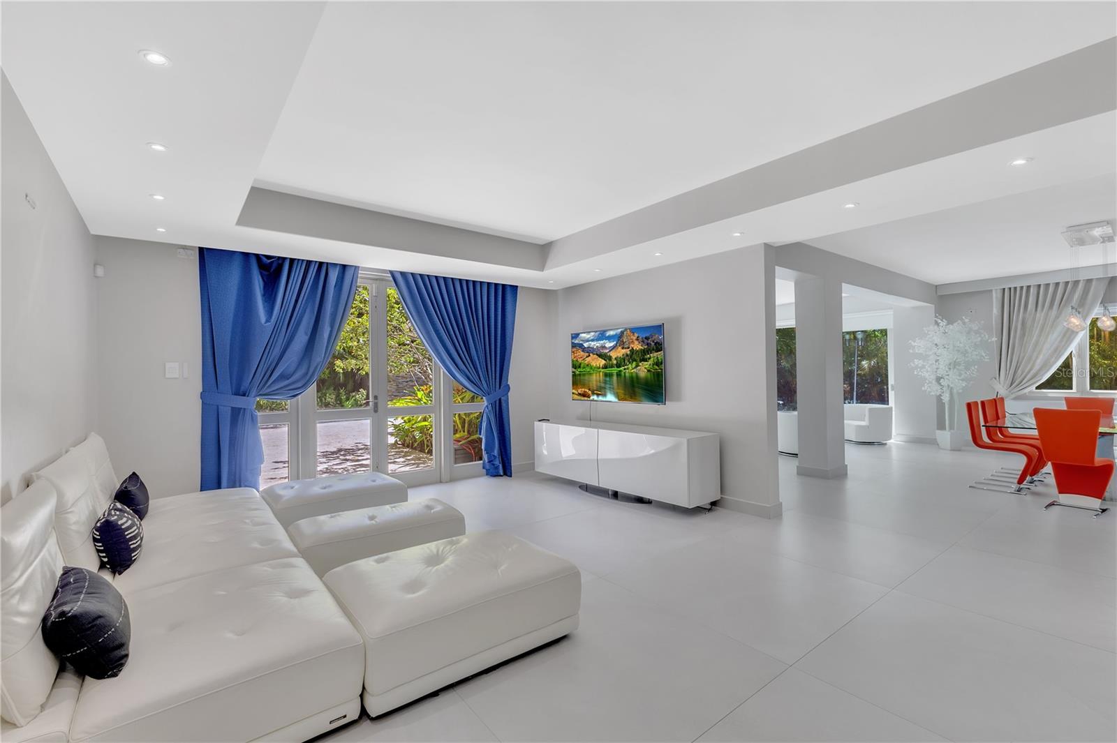 DORADO BEACH EAST - Residential