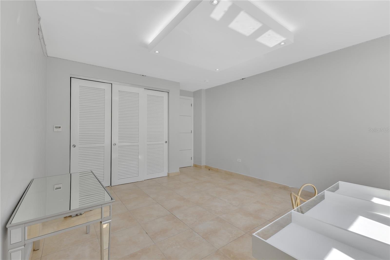 DORADO BEACH EAST - Residential